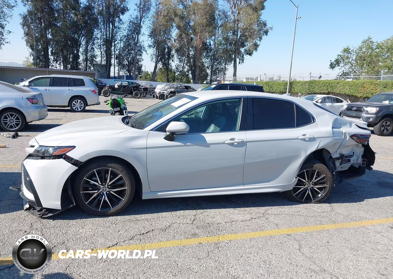 2022 Toyota Camry Se VIN:4T1G11AKXNU072899 - 14