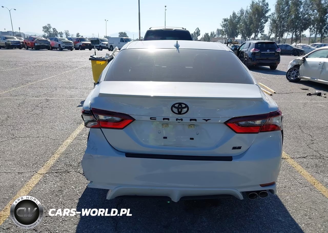 2022 Toyota Camry Se VIN:4T1G11AKXNU072899 - 16
