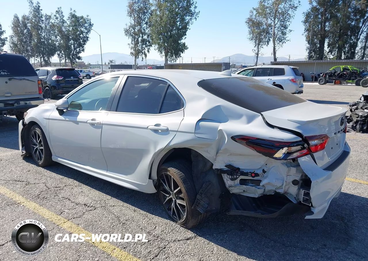 2022 Toyota Camry Se VIN:4T1G11AKXNU072899 - 3