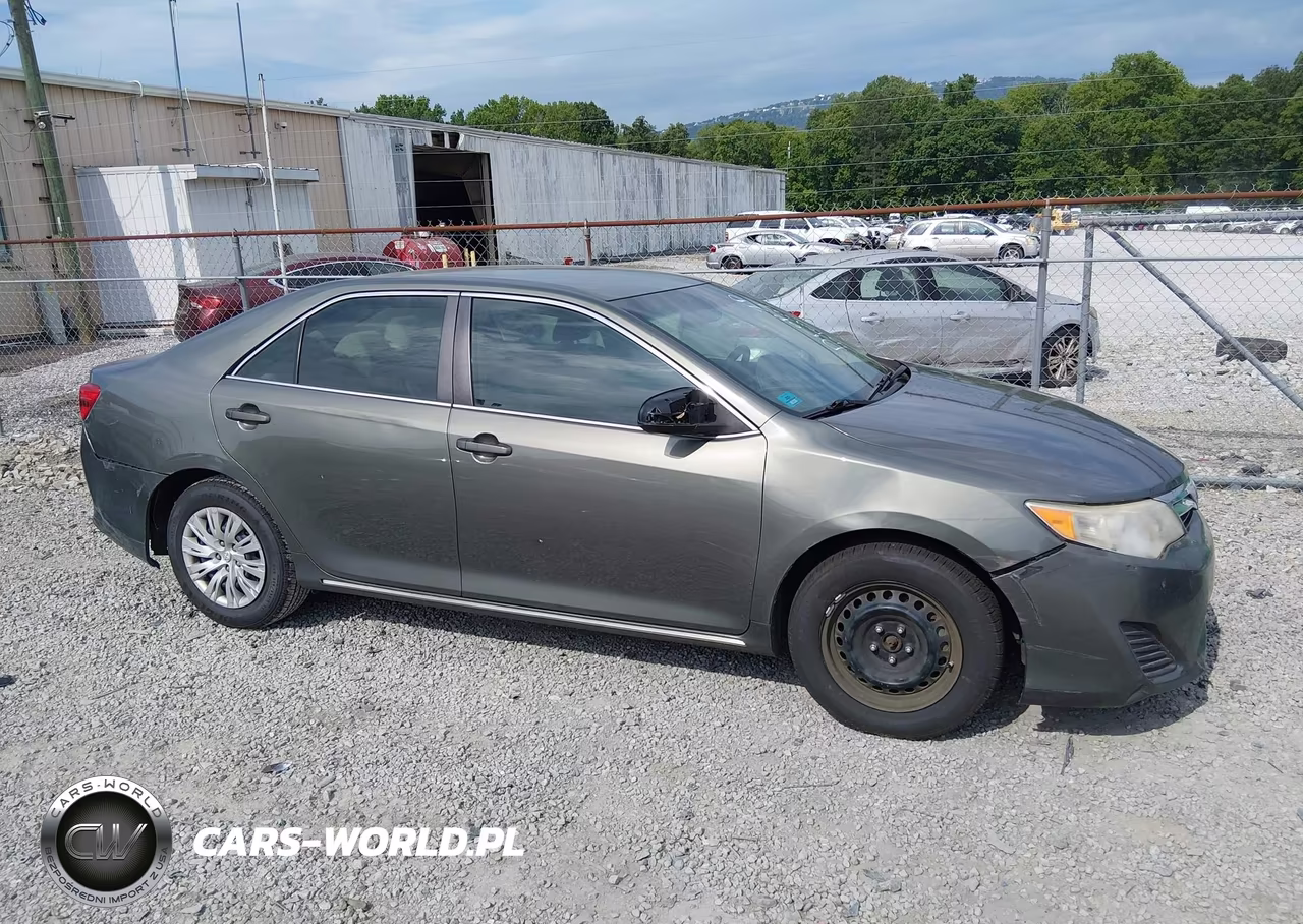2014 Toyota Camry Le VIN:4T1BF1FK8EU815029 - 13