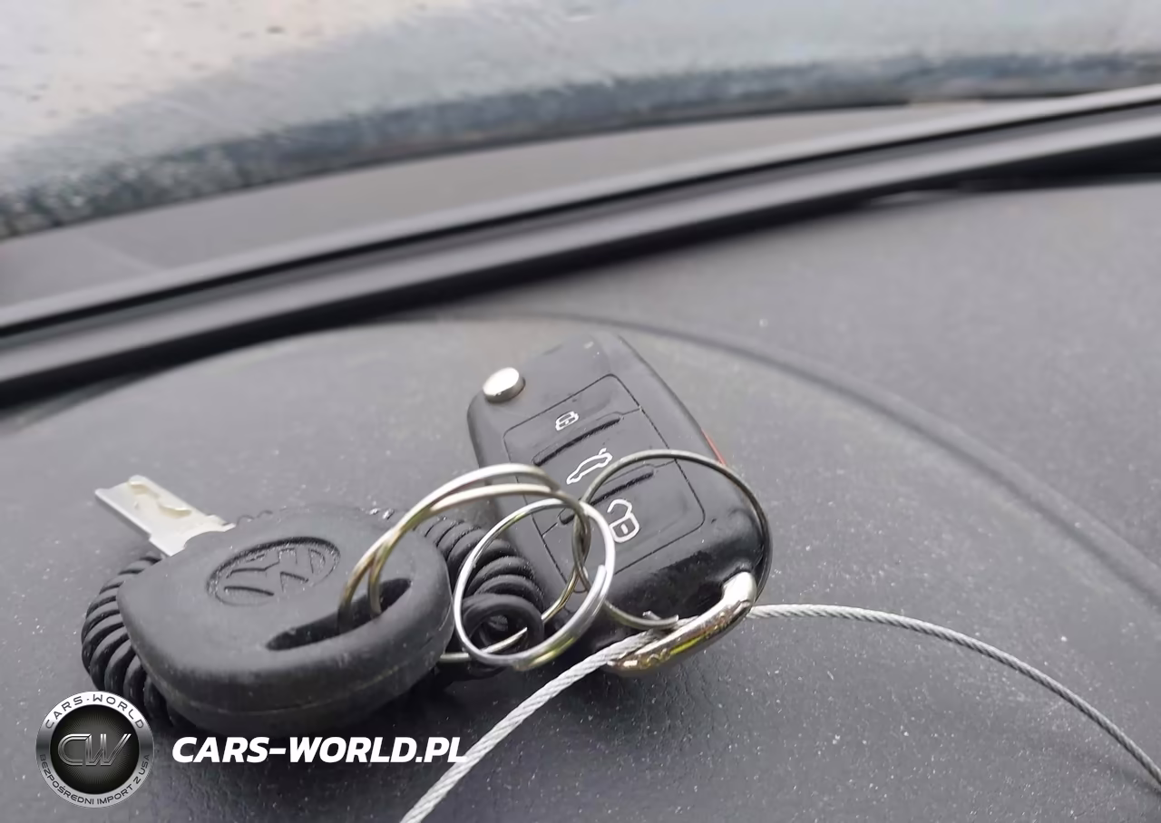 2017 Volkswagen Tiguan 2.0T-2.0T S VIN:WVGAV7AXXHK048949 - 11