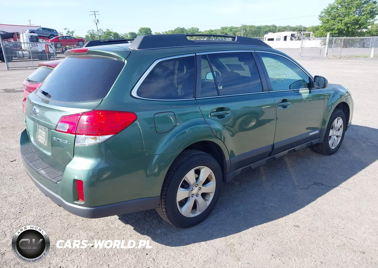 2012 Subaru Outback 2.5I Premium VIN:4S4BRCCC8C3219146 - 4