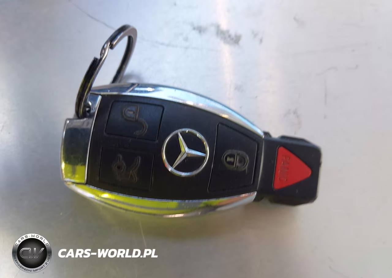 2015 Mercedes-Benz C 300 Luxury VIN:55SWF4JB6FU085242 - 11