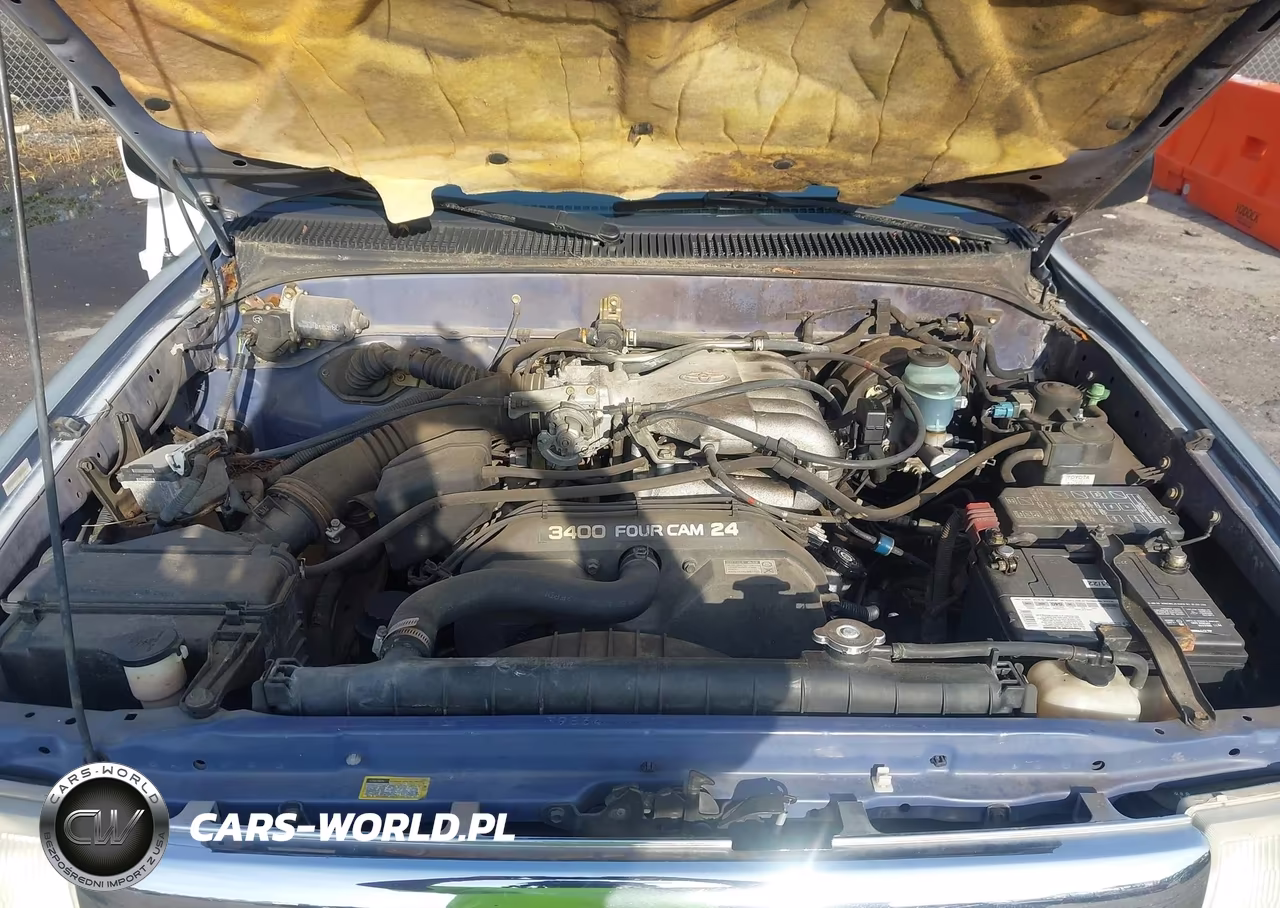 1999 Toyota Tacoma VIN:4TAWN72N1XZ406299 - 10
