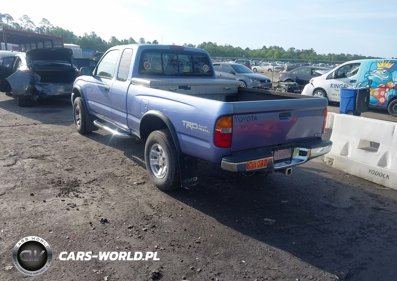 1999 Toyota Tacoma VIN:4TAWN72N1XZ406299 - 3