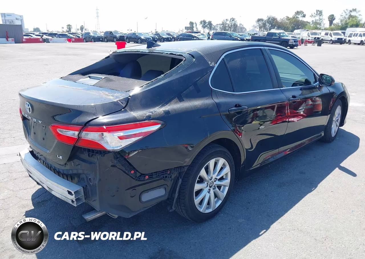 2019 Toyota Camry Le VIN:4T1B11HK2KU265284 - 4
