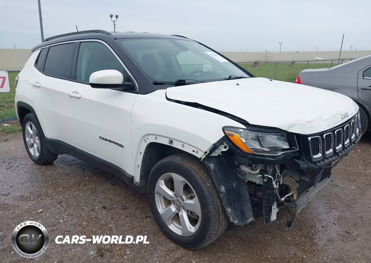 2018 Jeep Compass Latitude Fwd – zdjęcie 1 z 17