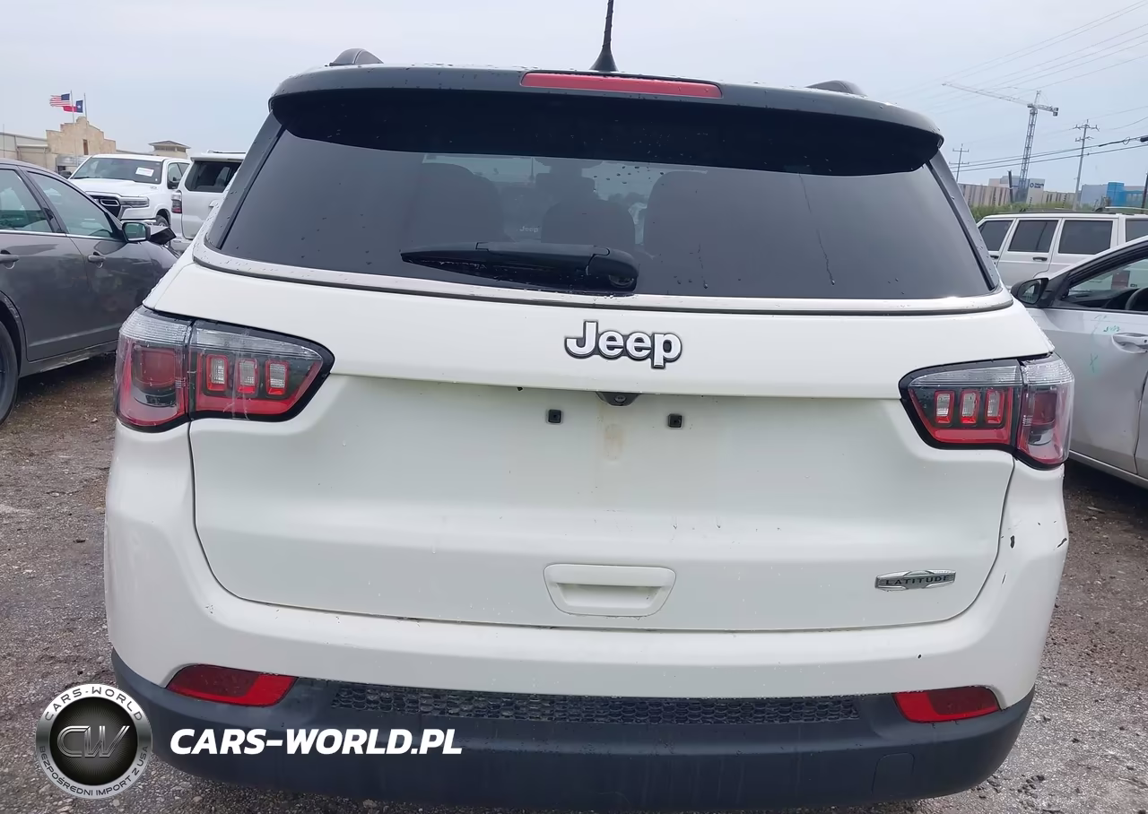 2018 Jeep Compass Latitude Fwd VIN:3C4NJCBB6JT327686 - 17