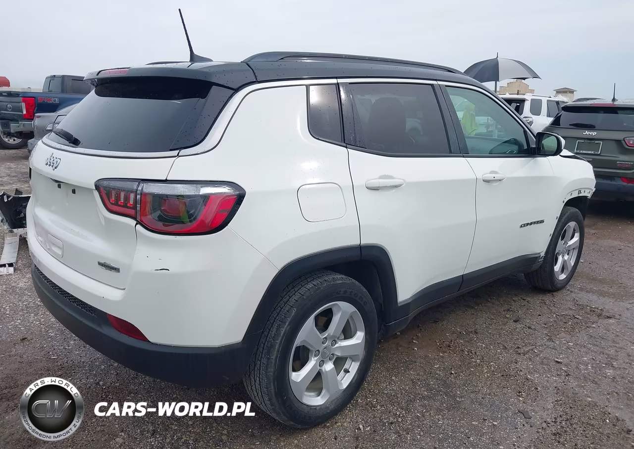 2018 Jeep Compass Latitude Fwd VIN:3C4NJCBB6JT327686 - 4