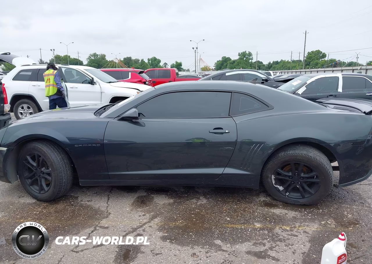 2015 Chevrolet Camaro 2Ls VIN:2G1FB1E38F9236545 - 14
