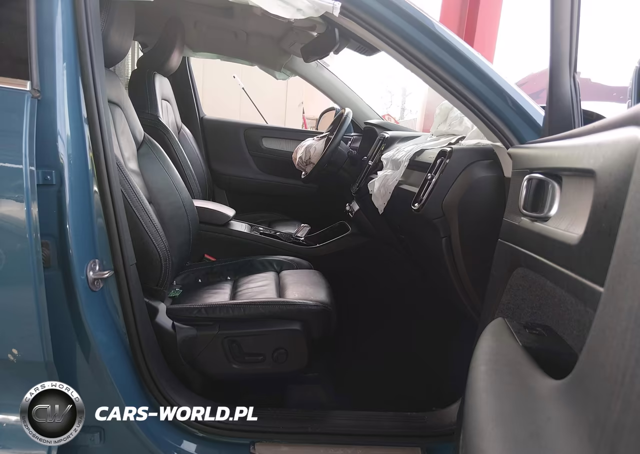 2023 Volvo Xc40 B5 Plus Bright Theme VIN:YV4L12UE0P2020028 - 5