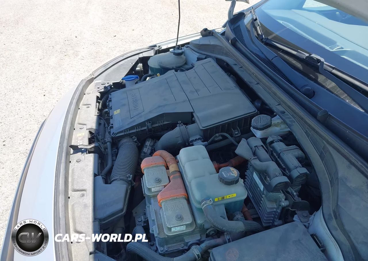 2019 Hyundai Ioniq Hybrid Sel VIN:KMHC75LC8KU106943 - 10