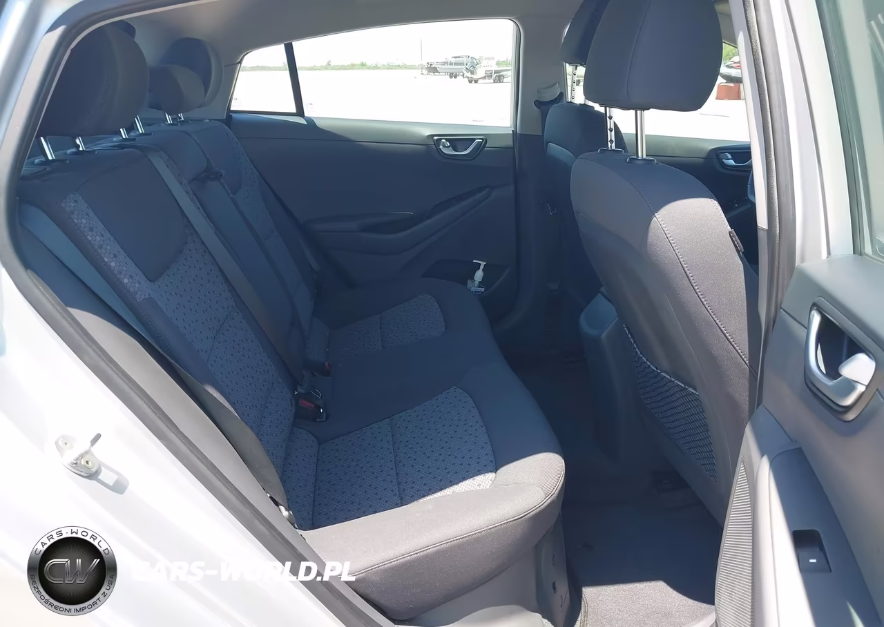 2019 Hyundai Ioniq Hybrid Sel VIN:KMHC75LC8KU106943 - 8