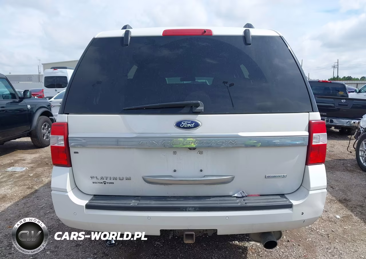 2015 Ford Expedition Platinum VIN:1FMJU1LT0FEF00946 - 16