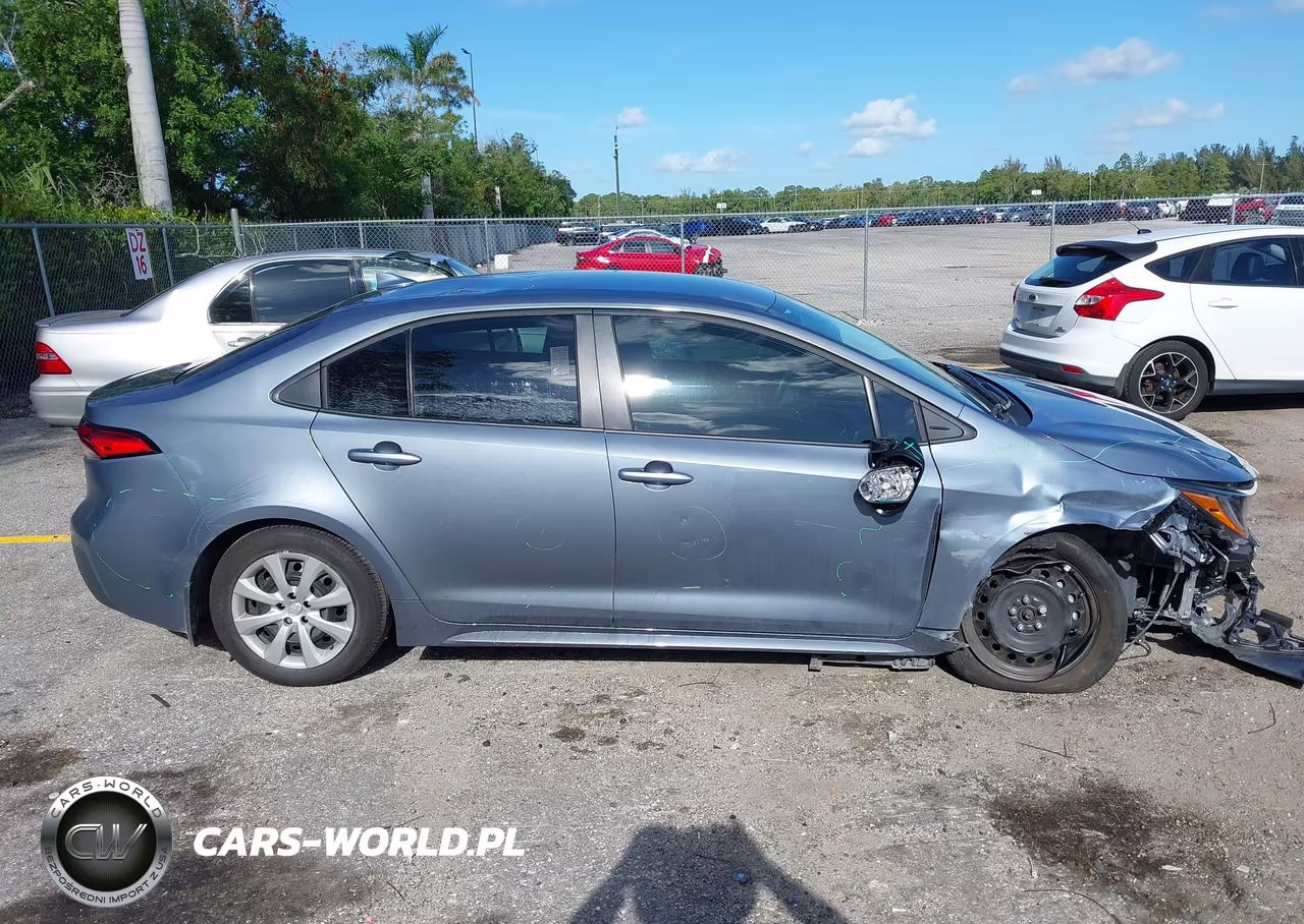 2026 Toyota Corolla Le VIN:5YFB4MDE3TP361968 - 13