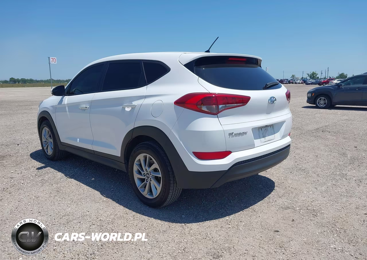 2018 Hyundai Tucson Se VIN:KM8J23A4XJU659789 - 3