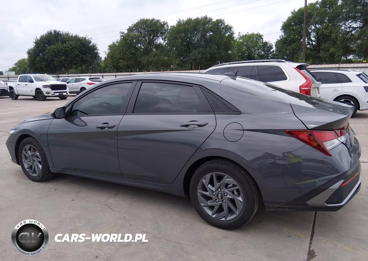 2024 Hyundai Elantra Sel VIN:KMHLM4DG4RU739275 - 14