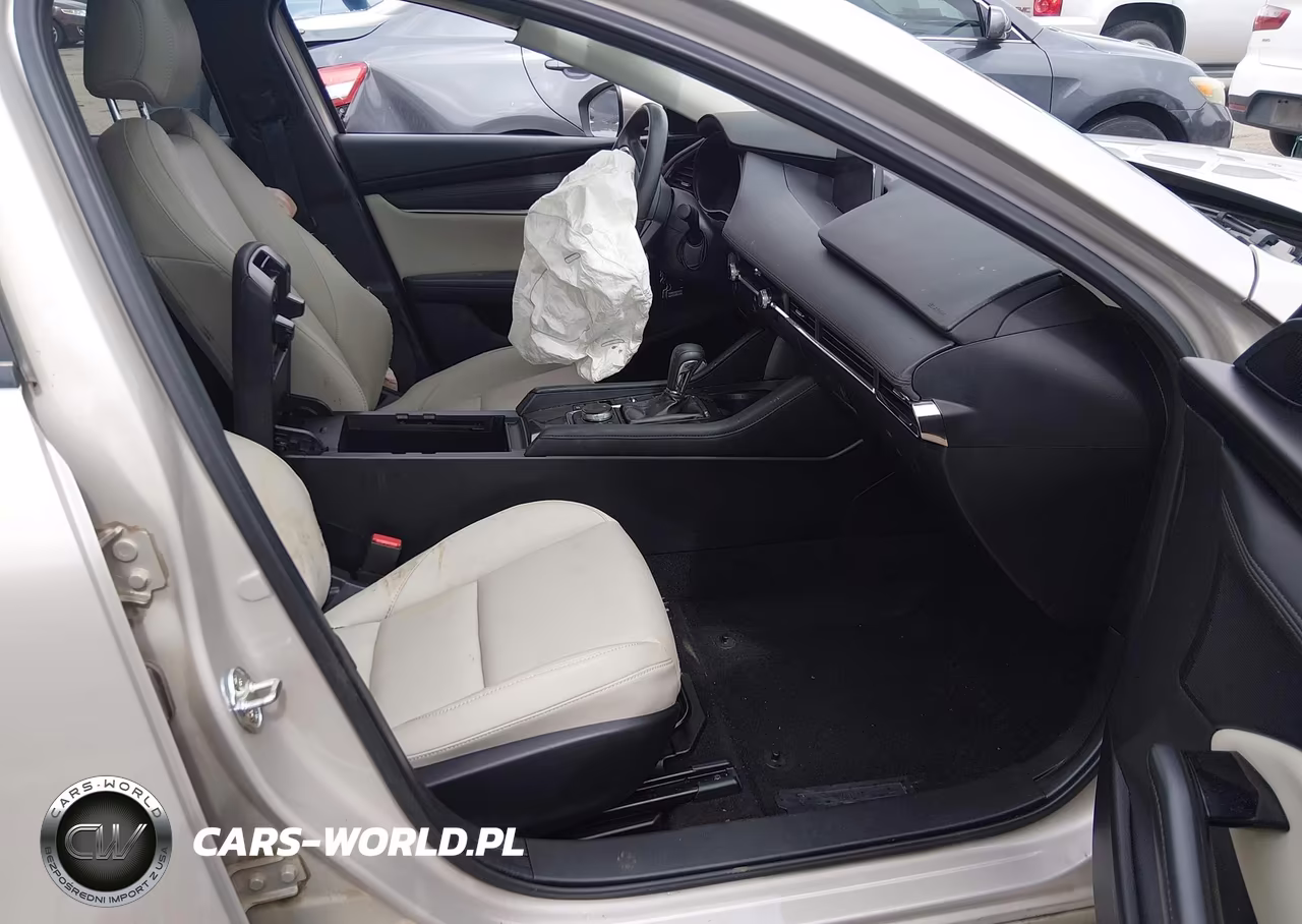 2023 Mazda Mazda3 VIN:3MZBPACM1PM379653 - 5