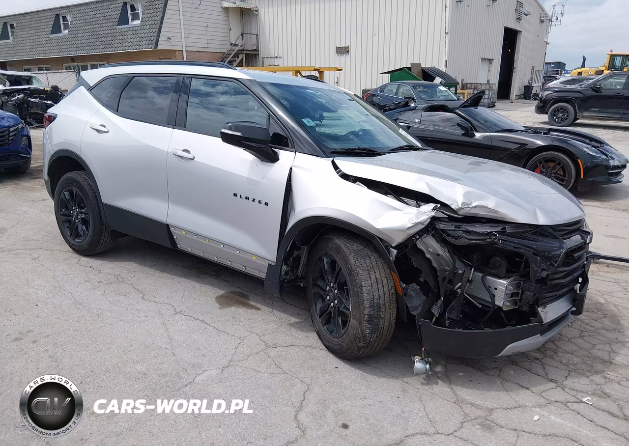2021 Chevrolet Blazer Fwd 2Lt – zdjęcie 1 z 17