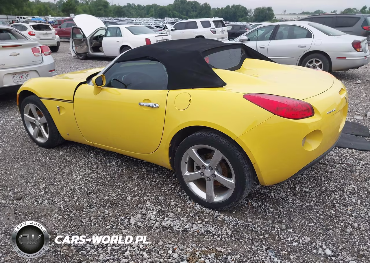 2007 Pontiac Solstice VIN:1G2MB35B47Y122853 - 3