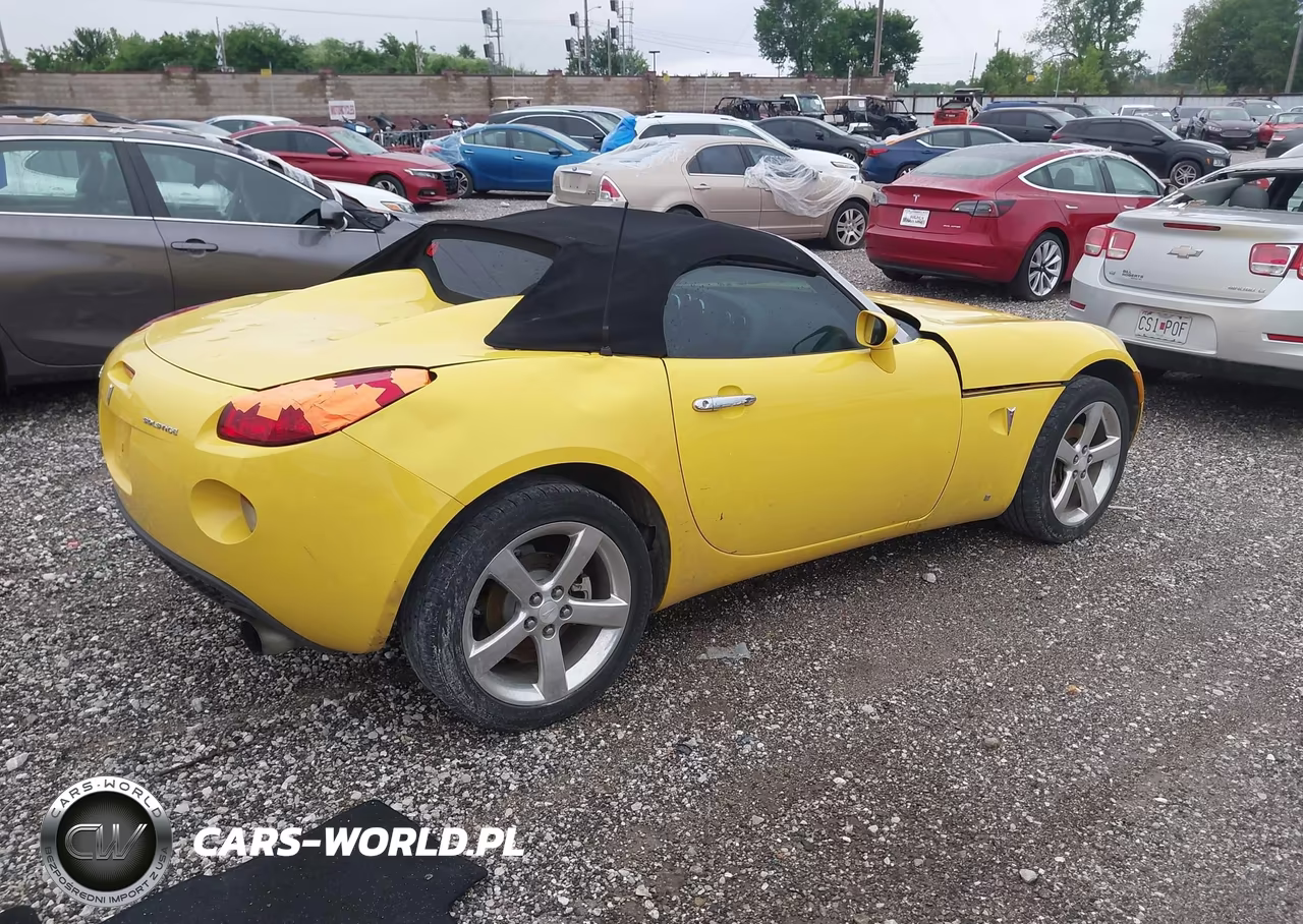 2007 Pontiac Solstice VIN:1G2MB35B47Y122853 - 4