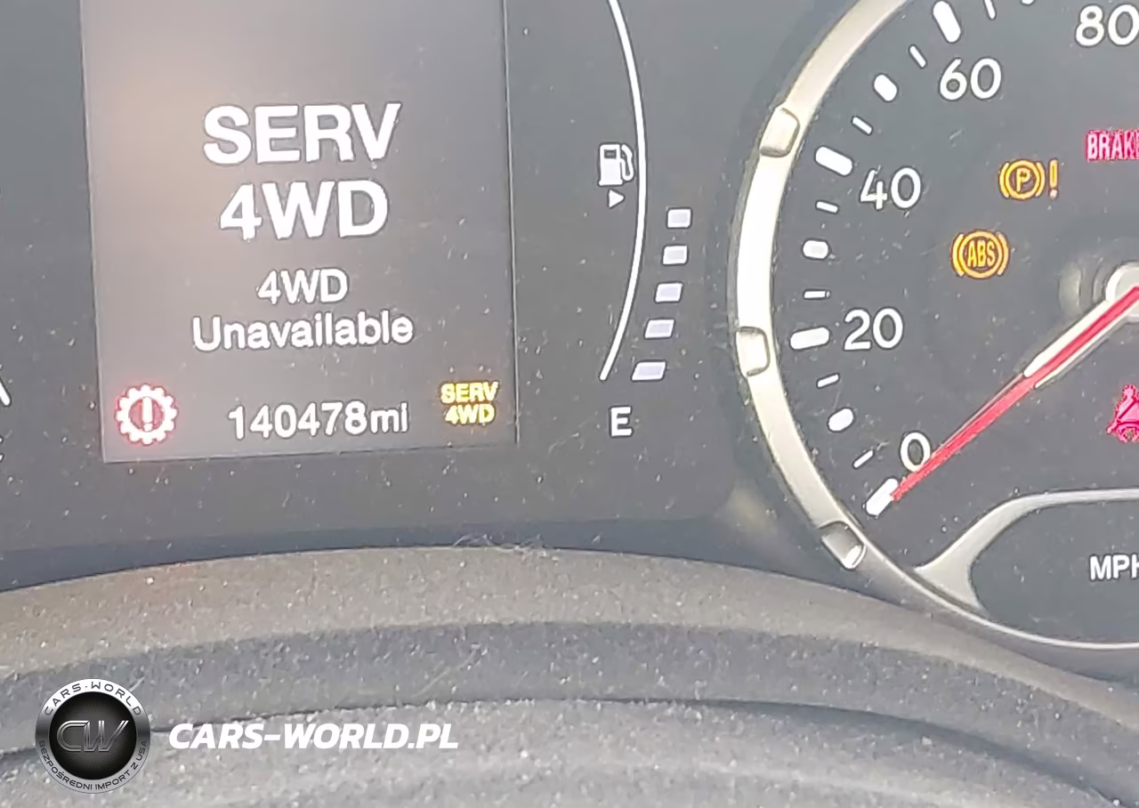 2018 Jeep Renegade Altitude 4X4 VIN:ZACCJBBB0JPH75849 - 15