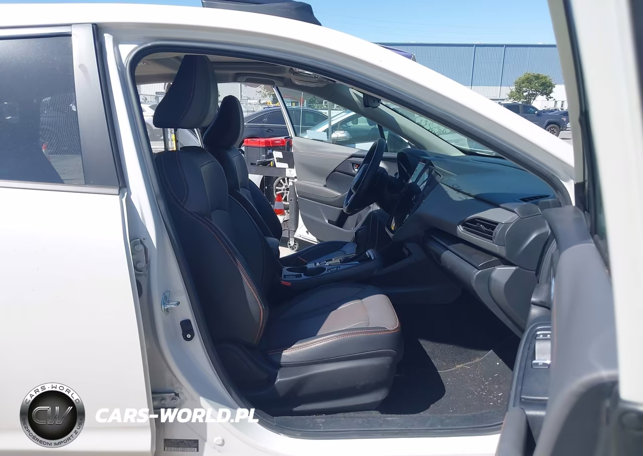 2024 Subaru Crosstrek Limited VIN:4S4GUHM61R3831952 - 5