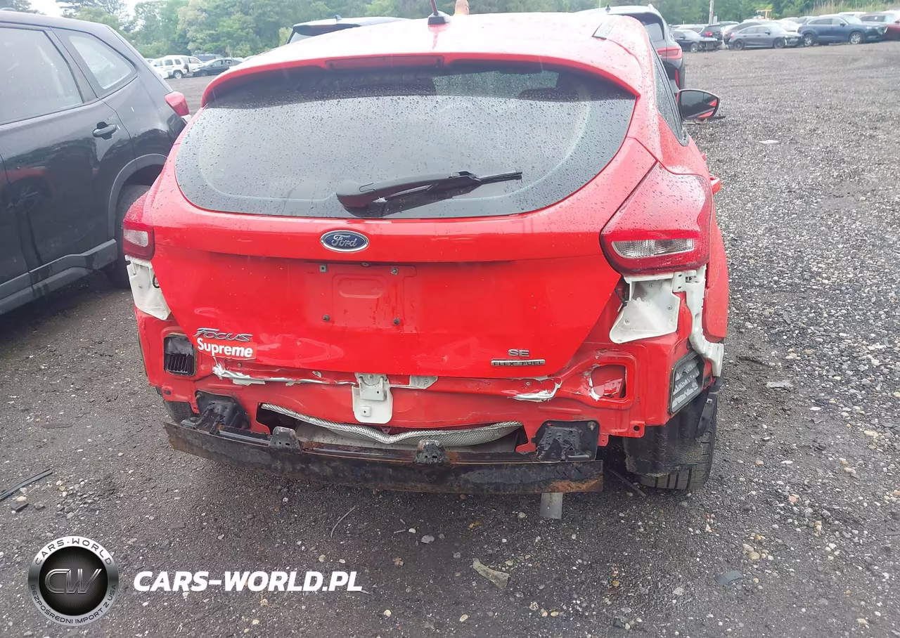 2015 Ford Focus Se VIN:1FADP3K2XFL253319 - 6