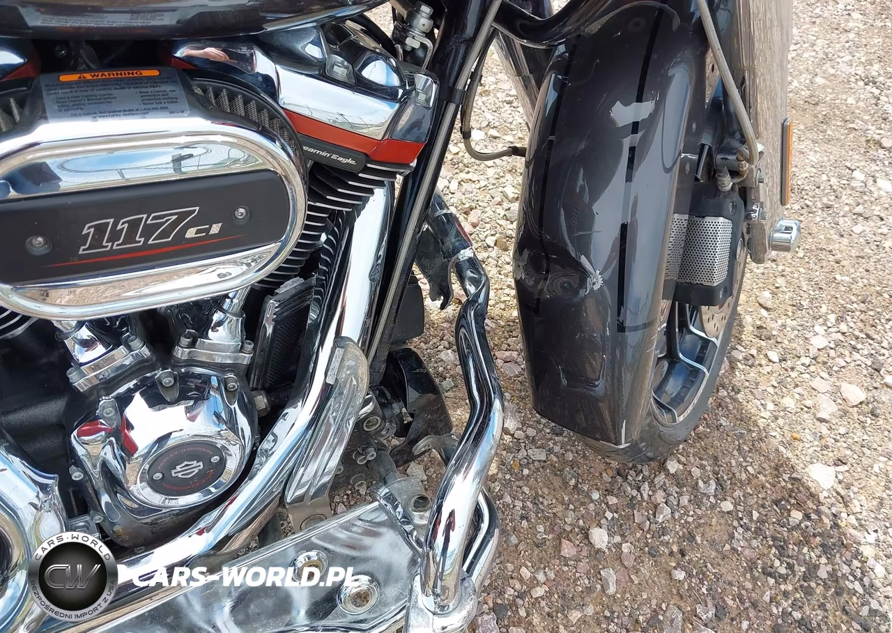 2018 Harley-Davidson Fltrxse Cvo Road Glide VIN:1HD1TCL11JB953337 - 16