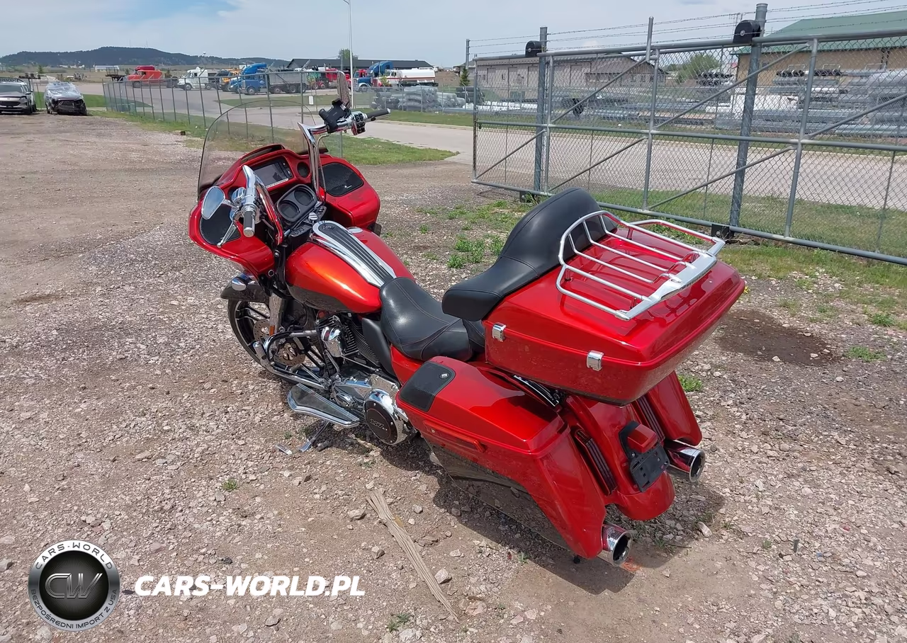 2018 Harley-Davidson Fltrxse Cvo Road Glide VIN:1HD1TCL11JB953337 - 3