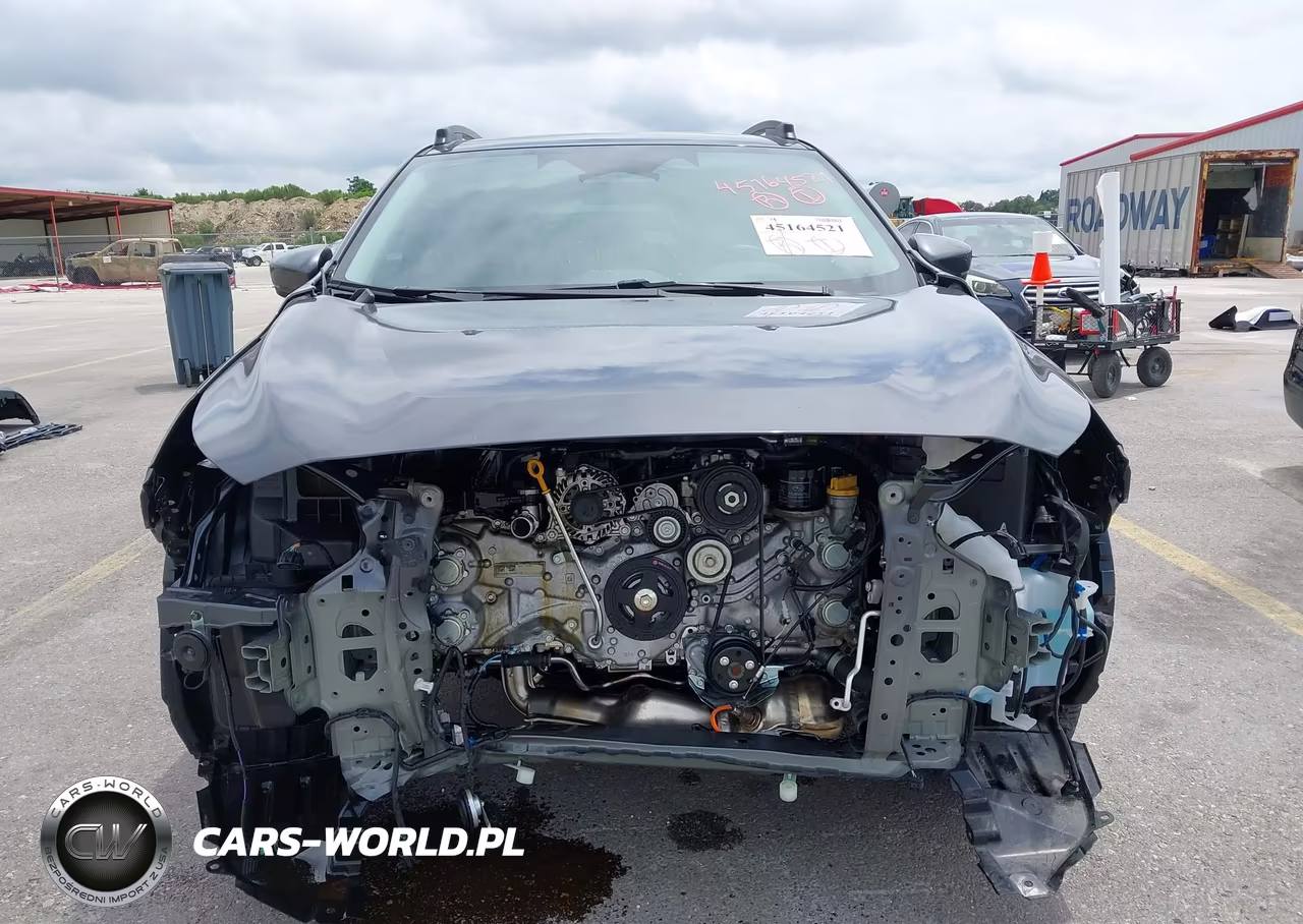 2025 Subaru Crosstrek Limited VIN:4S4GUHN6XS3724077 - 13