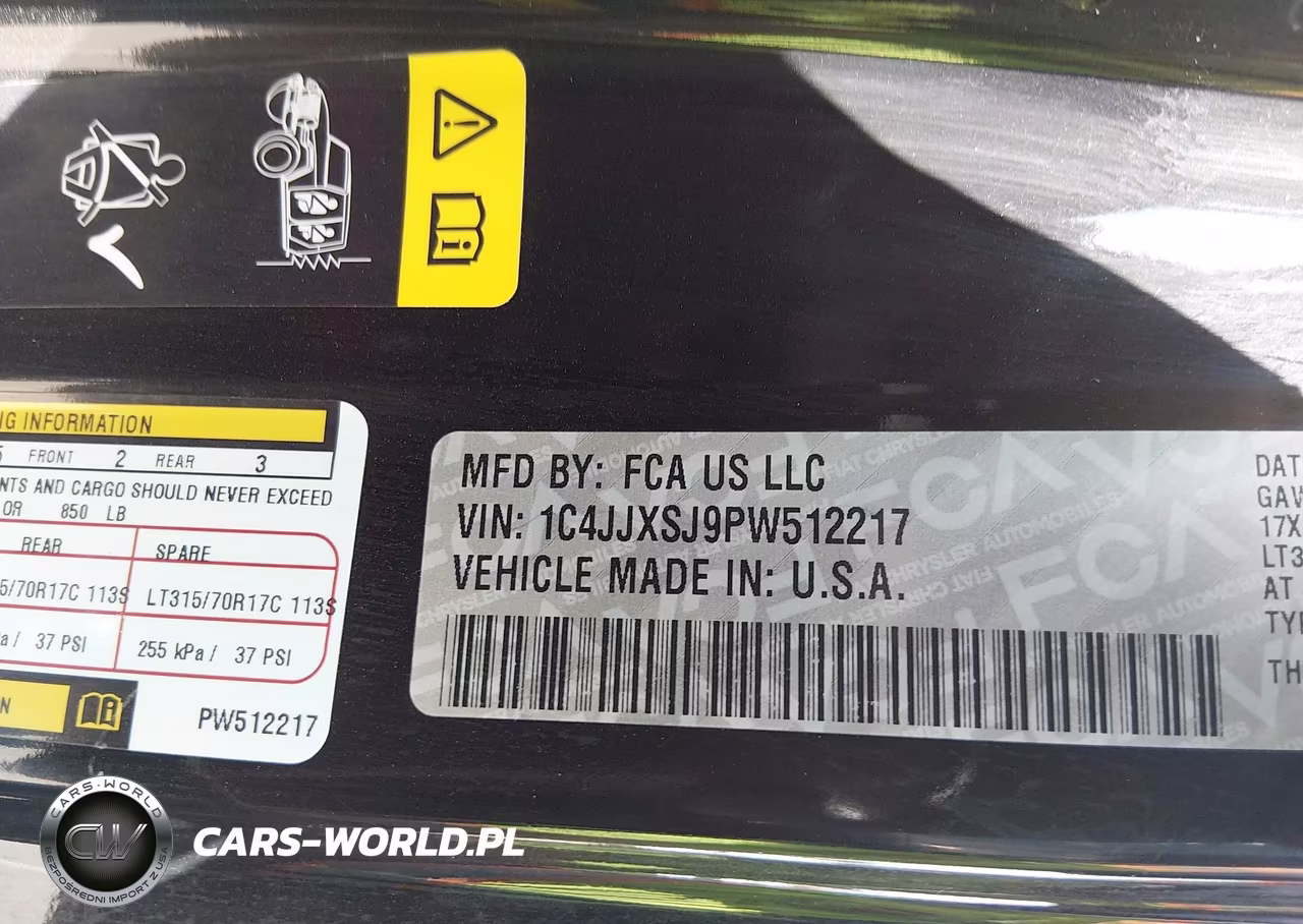 2023 Jeep Wrangler 4-Door Rubicon 392 4X4 VIN:1C4JJXSJ9PW512217 - 9