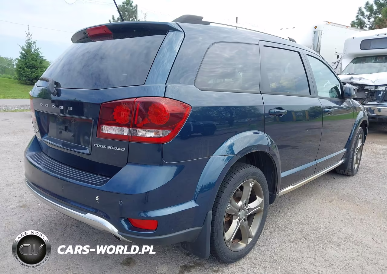 2015 Dodge Journey Crossroad VIN:3C4PDDGG7FT740704 - 4