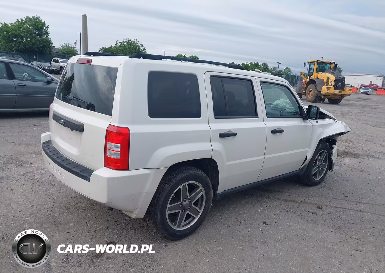 2009 Jeep Patriot Sport VIN:1J4FF28B69D173595 - 4