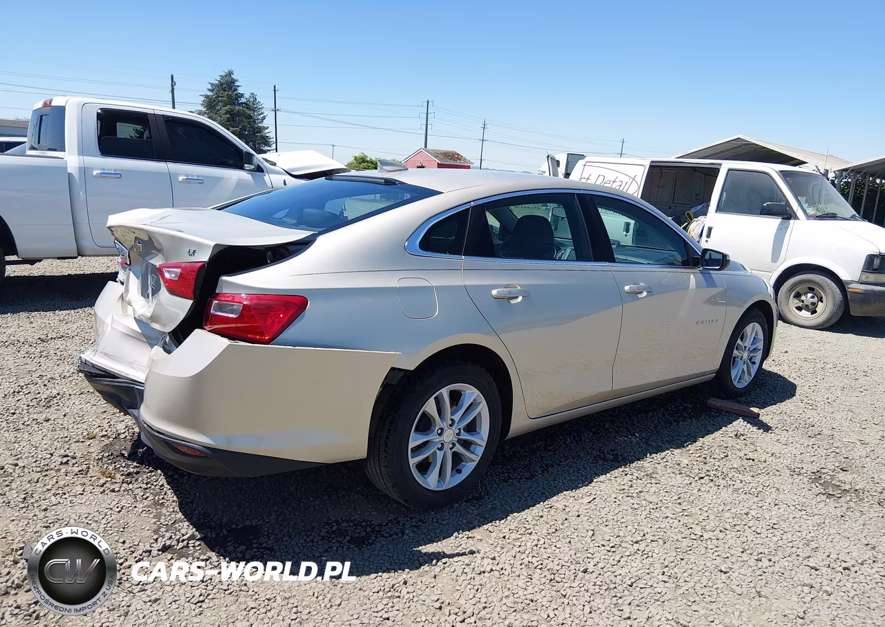 2016 Chevrolet Malibu 1Lt VIN:1G1ZE5ST4GF261600 - 4