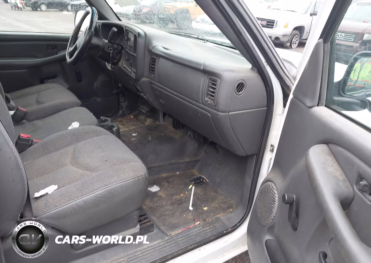 2003 Chevrolet Silverado 1500 Work Truck VIN:1GCEC14X43Z155385 - 5