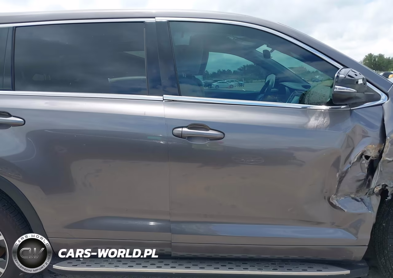 2017 Toyota Highlander Le VIN:5TDZZRFH3HS205898 - 14