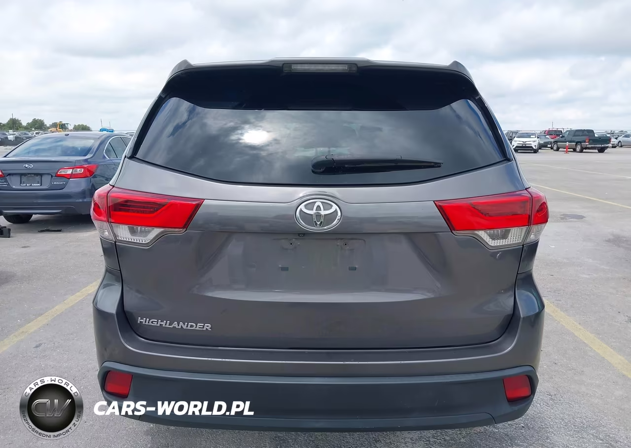 2017 Toyota Highlander Le VIN:5TDZZRFH3HS205898 - 17