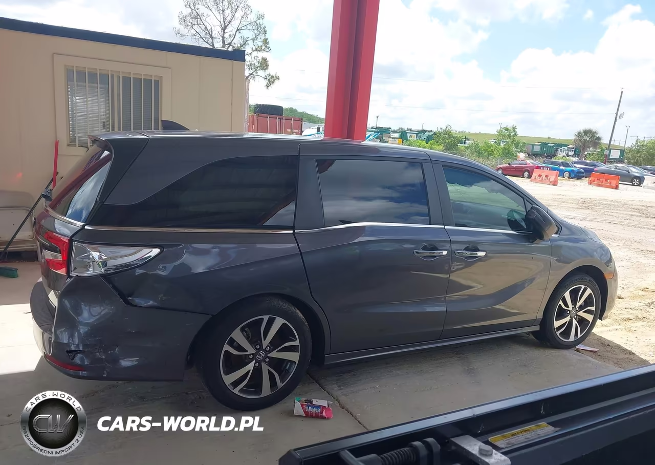 2024 Honda Odyssey Touring VIN:5FNRL6H82RB031664 - 13