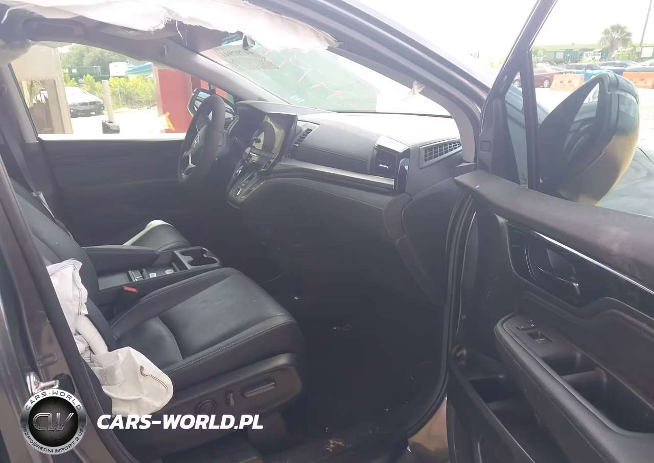 2024 Honda Odyssey Touring VIN:5FNRL6H82RB031664 - 5
