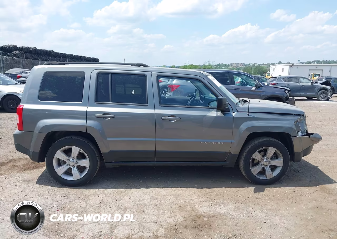 2012 Jeep Patriot Latitude VIN:1C4NJPFA5CD661208 - 13