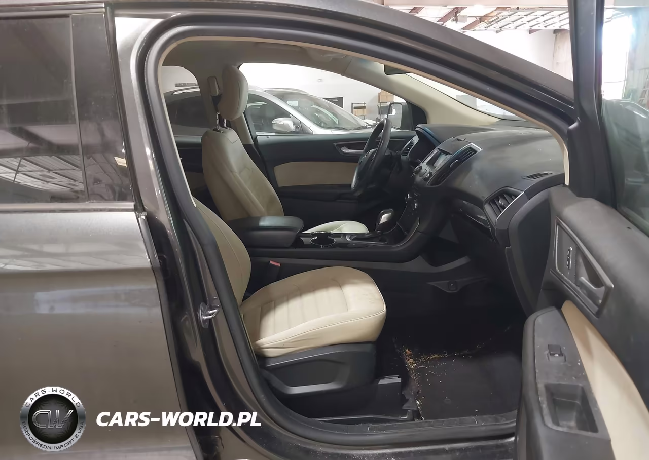 2017 Ford Edge Se VIN:2FMPK3G94HBB71614 - 5
