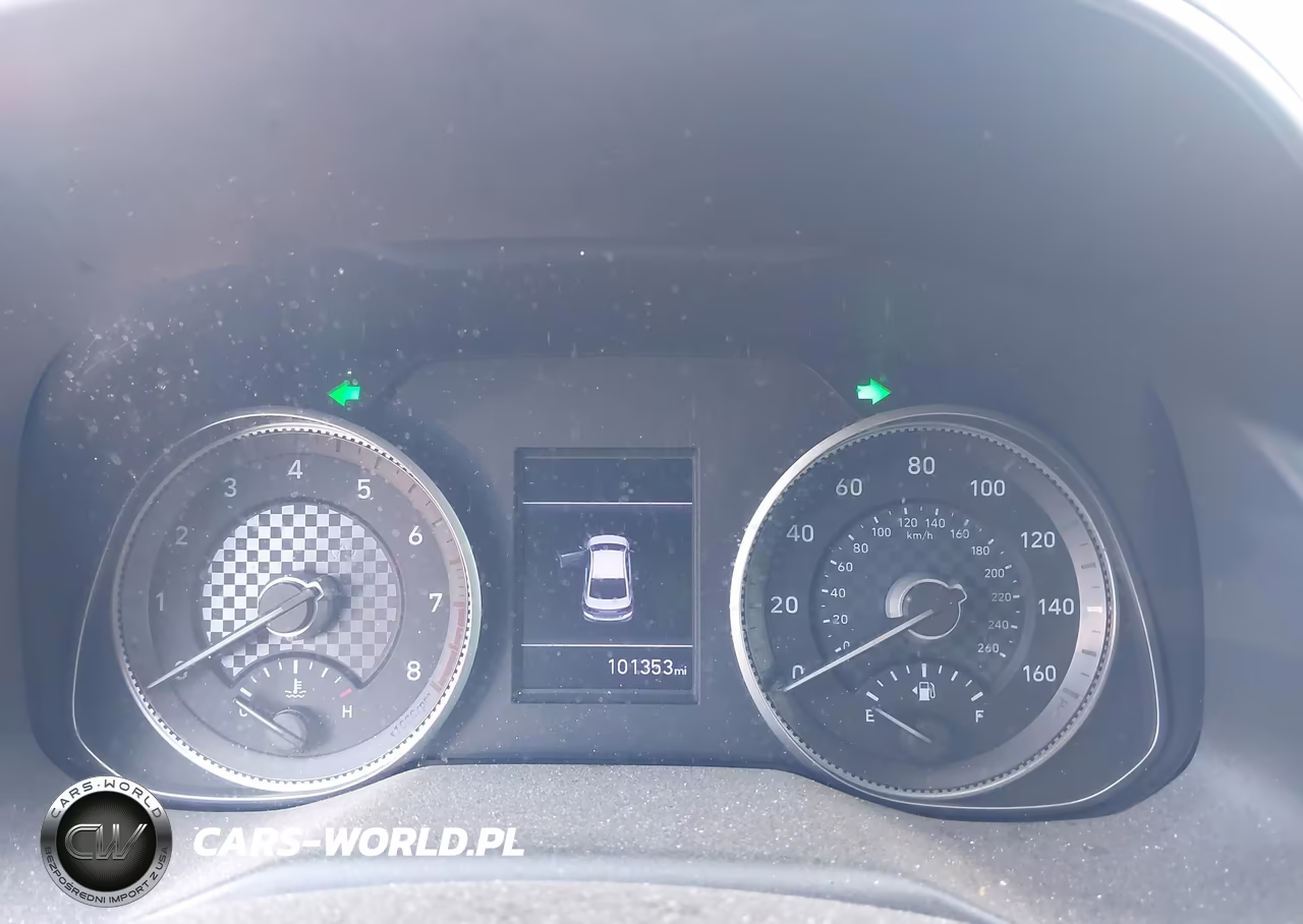 2020 Hyundai Elantra Sel VIN:5NPD84LF1LH626892 - 7