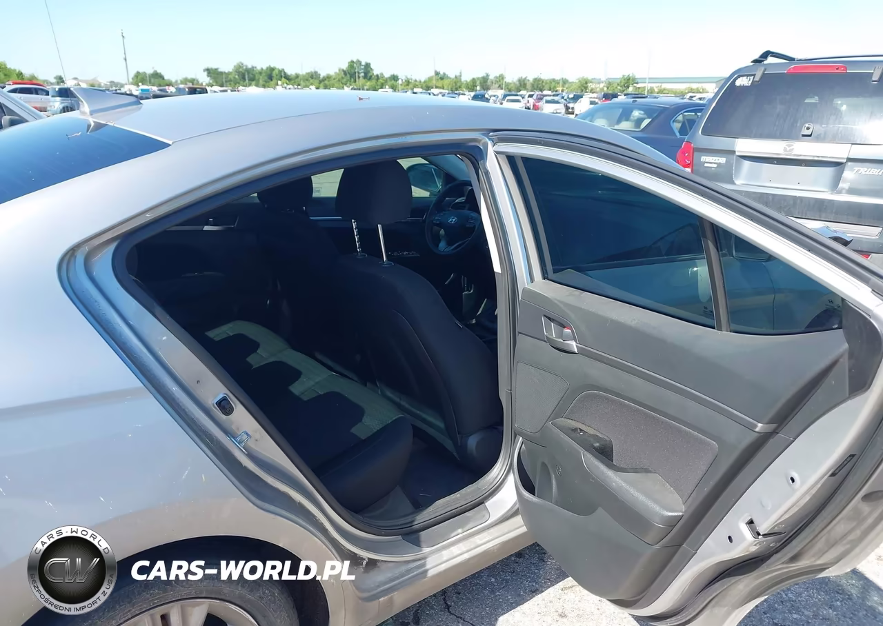 2020 Hyundai Elantra Sel VIN:5NPD84LF1LH626892 - 8