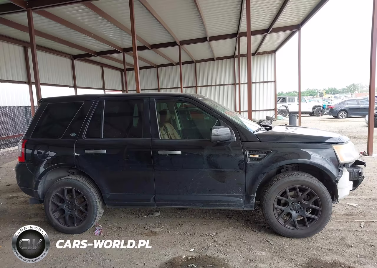 2011 Land Rover Lr2 VIN:SALFT2BN9BH245690 - 14