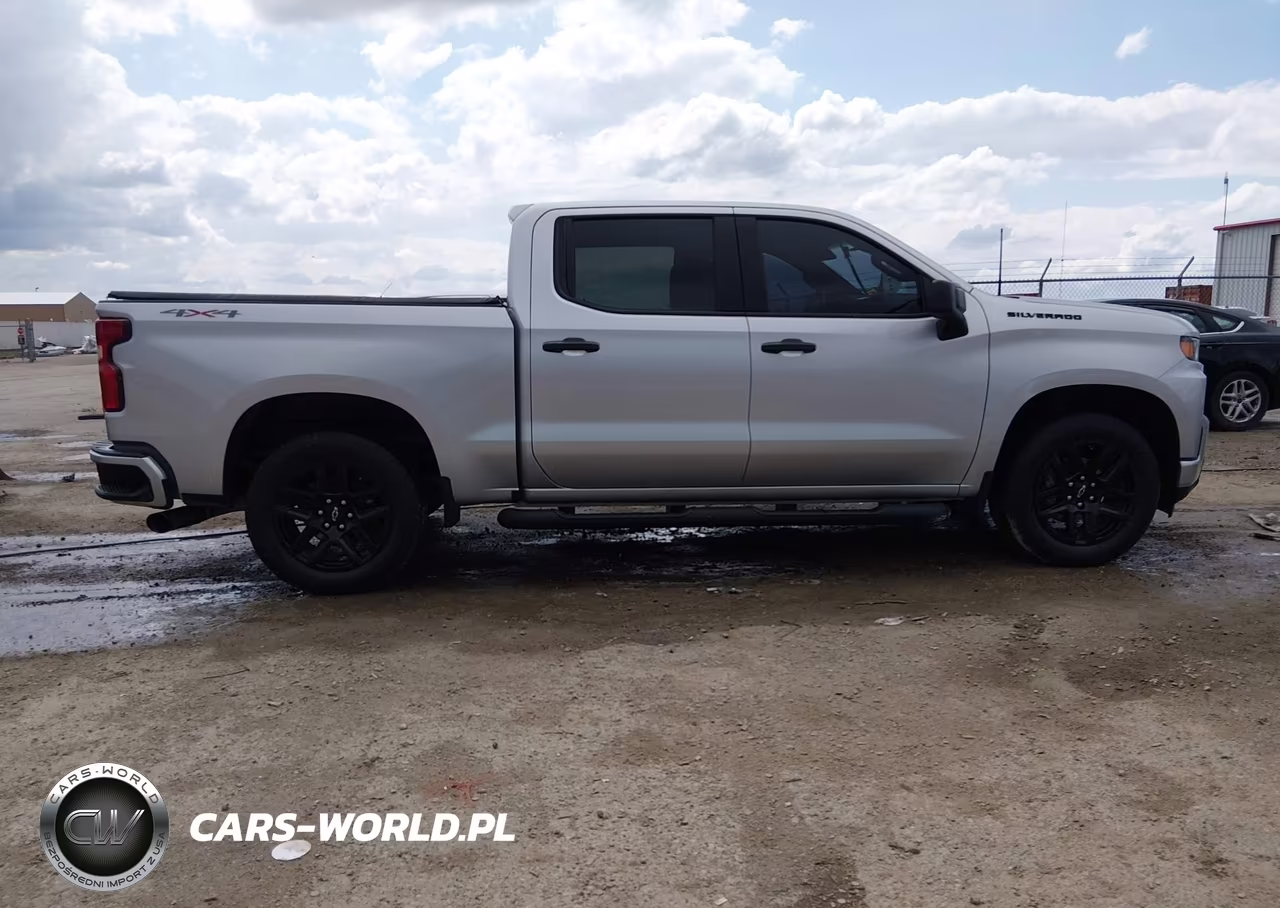 2021 Chevrolet Silverado 1500 4Wd Short Bed Custom VIN:1GCPYBEK2MZ253190 - 13