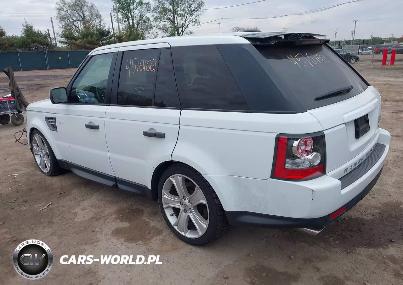 2011 Land Rover Range Rover Sport Supercharged VIN:SALSH2E47BA270924 - 3