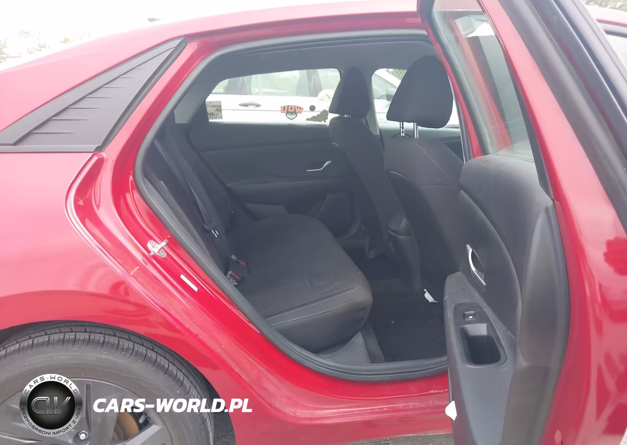 2022 Hyundai Elantra Sel VIN:KMHLM4AG2NU334577 - 8