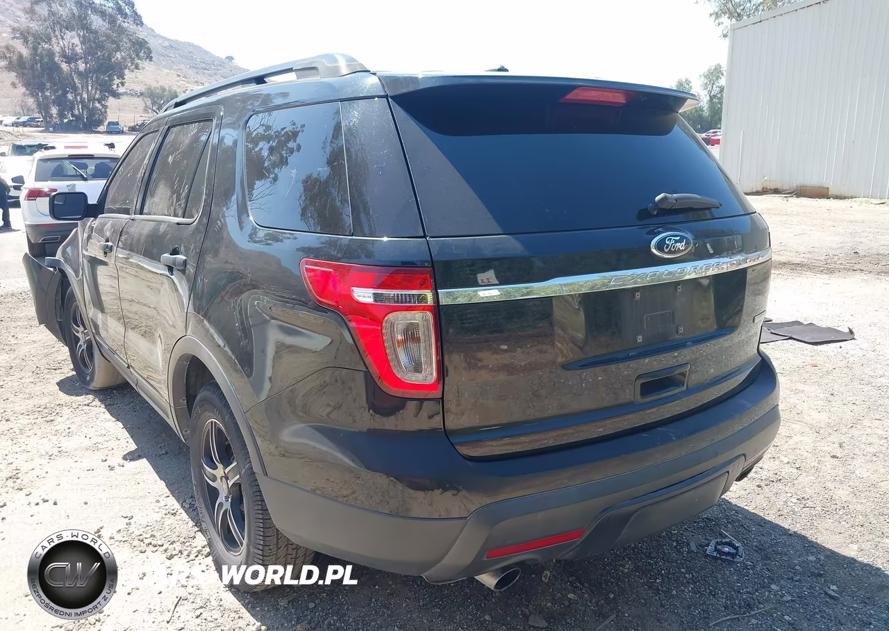 2014 Ford Explorer VIN:1FM5K7B93EGA55685 - 3