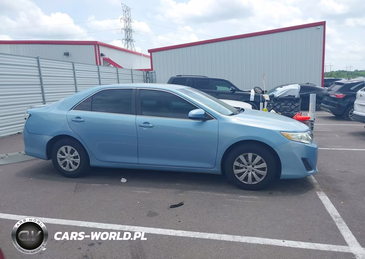 2013 Toyota Camry L VIN:4T4BF1FK8DR305431 - 13